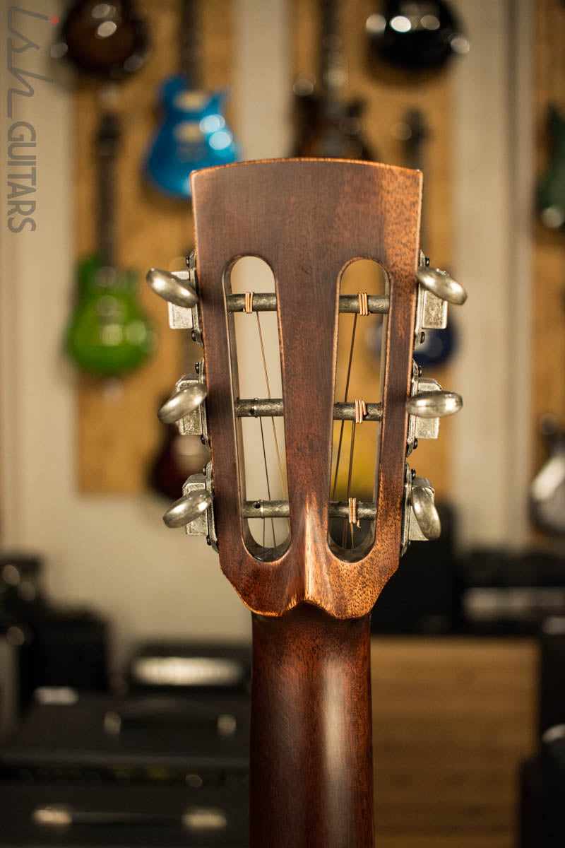 Ibanez AVN11 Artwood Vintage Thermo Aged Acoustic Guitar Antique Brown Sunburst