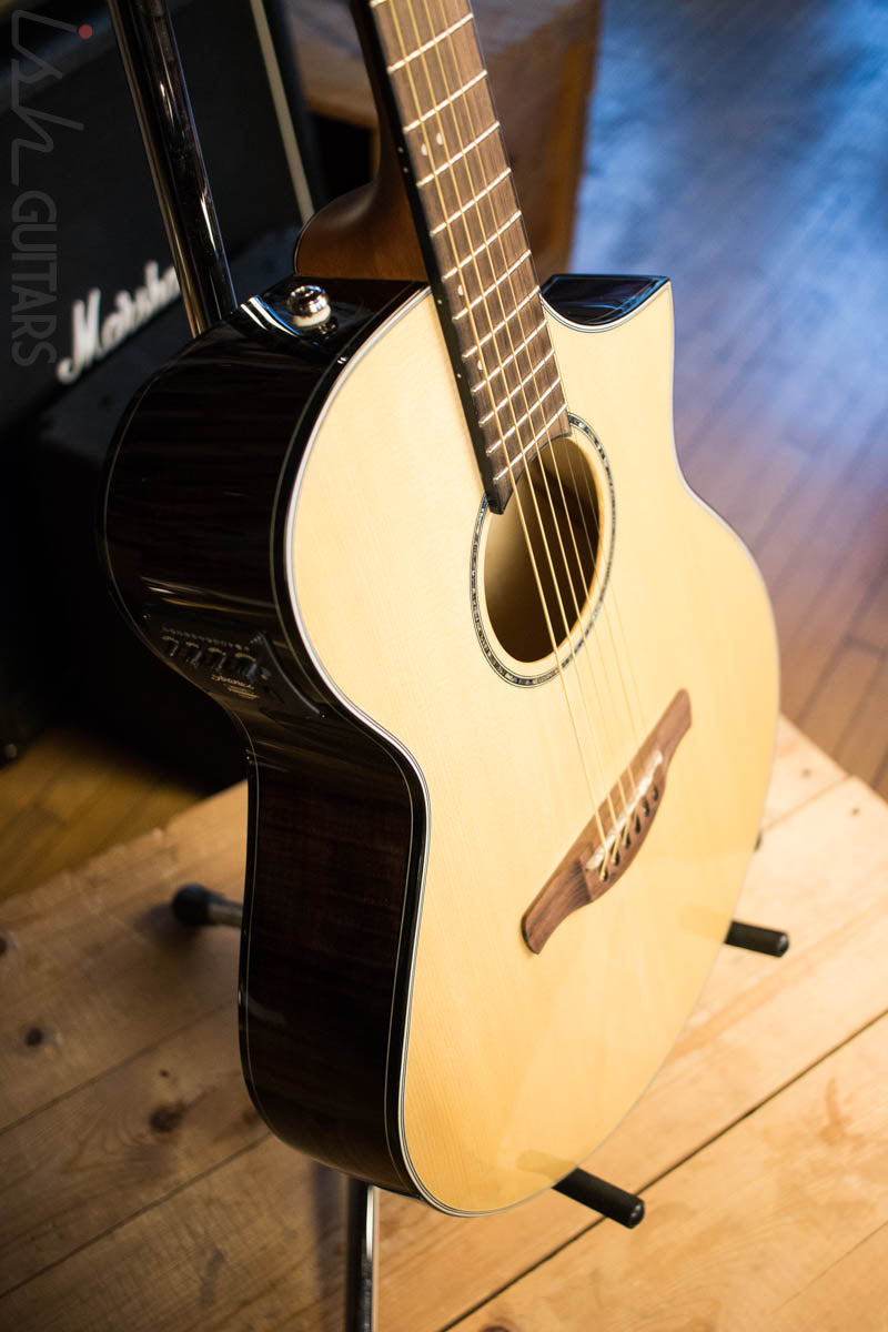 Ibanez AEWC300 Natural High Gloss Acoustic Electric Guitar