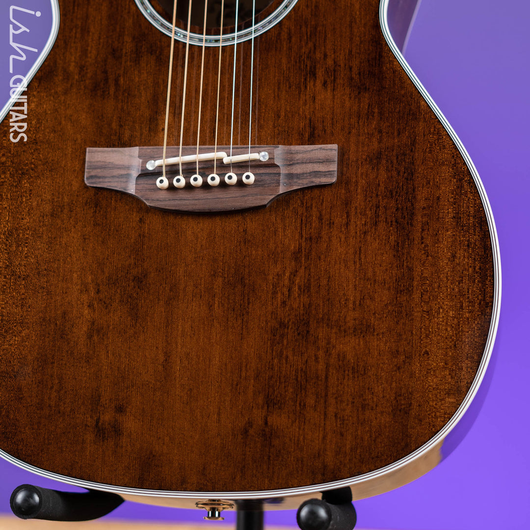 Takamine CP3NY ML New Yorker Acoustic-Electric Guitar Molasses