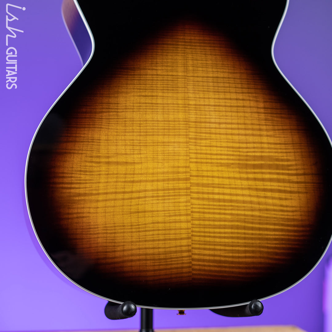 Takamine P6JC Jumbo Acoustic-Electric Guitar Brown Sunburst Gloss Demo