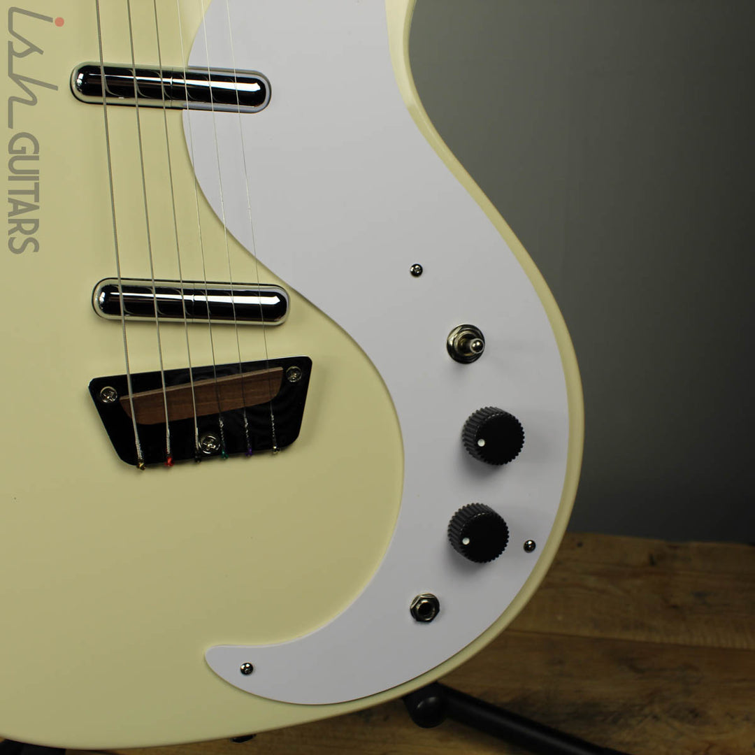 Danelectro Stock 59 Cream Solidbody Electric Guitar (DEMO VIDEO)