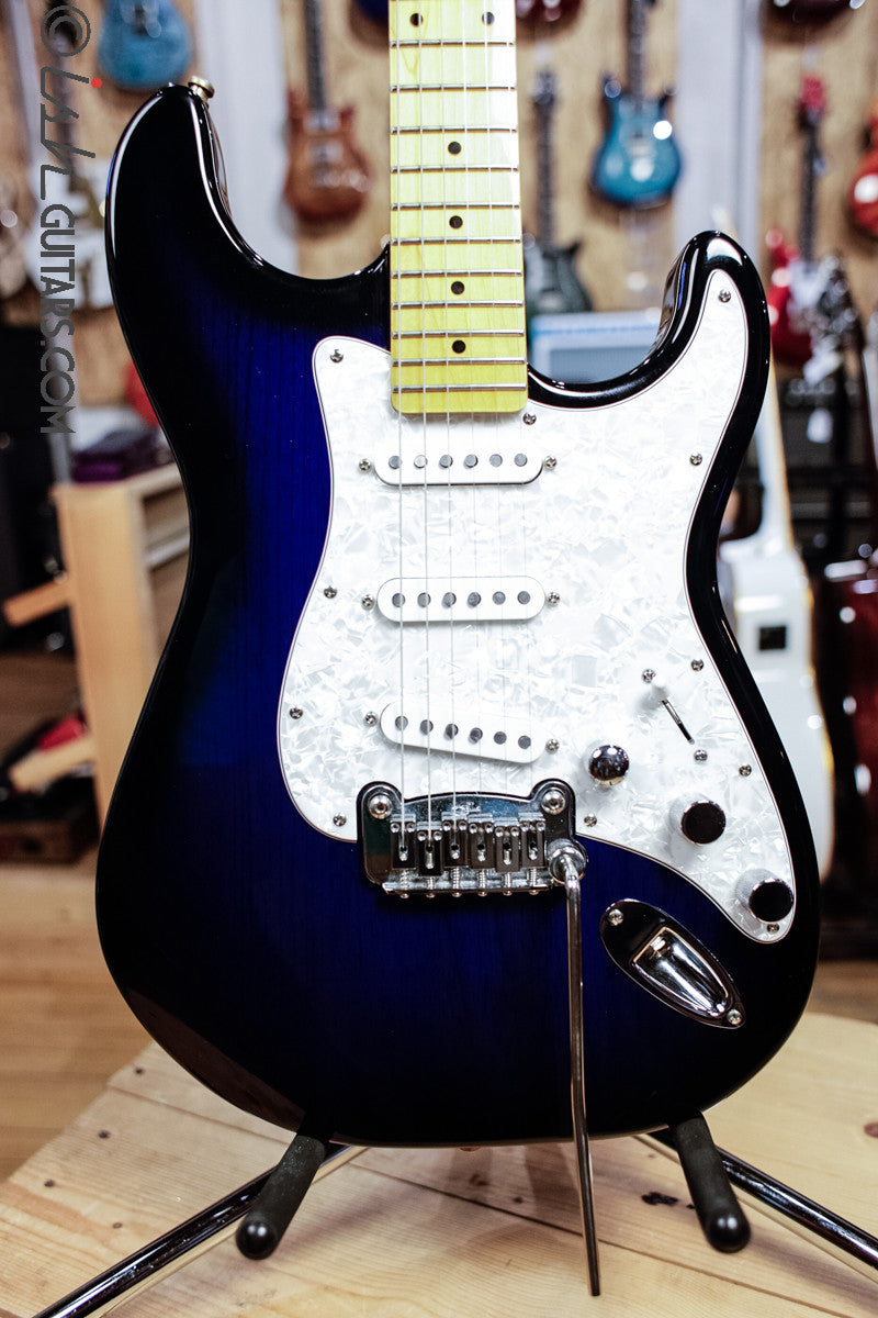 G&L Legacy Tribute Blue Upgraded Pickups and Tuners and Case