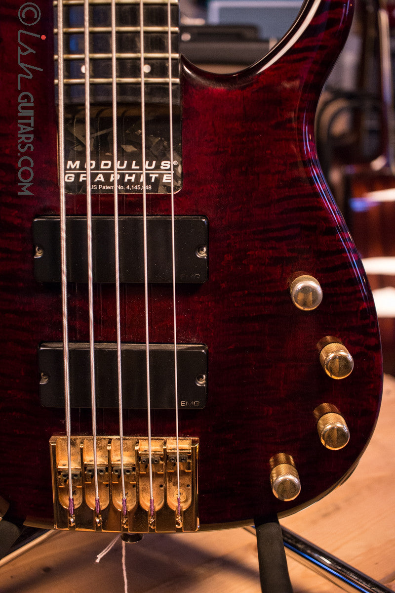 Modulus Quantum 5 String Graphite Bass