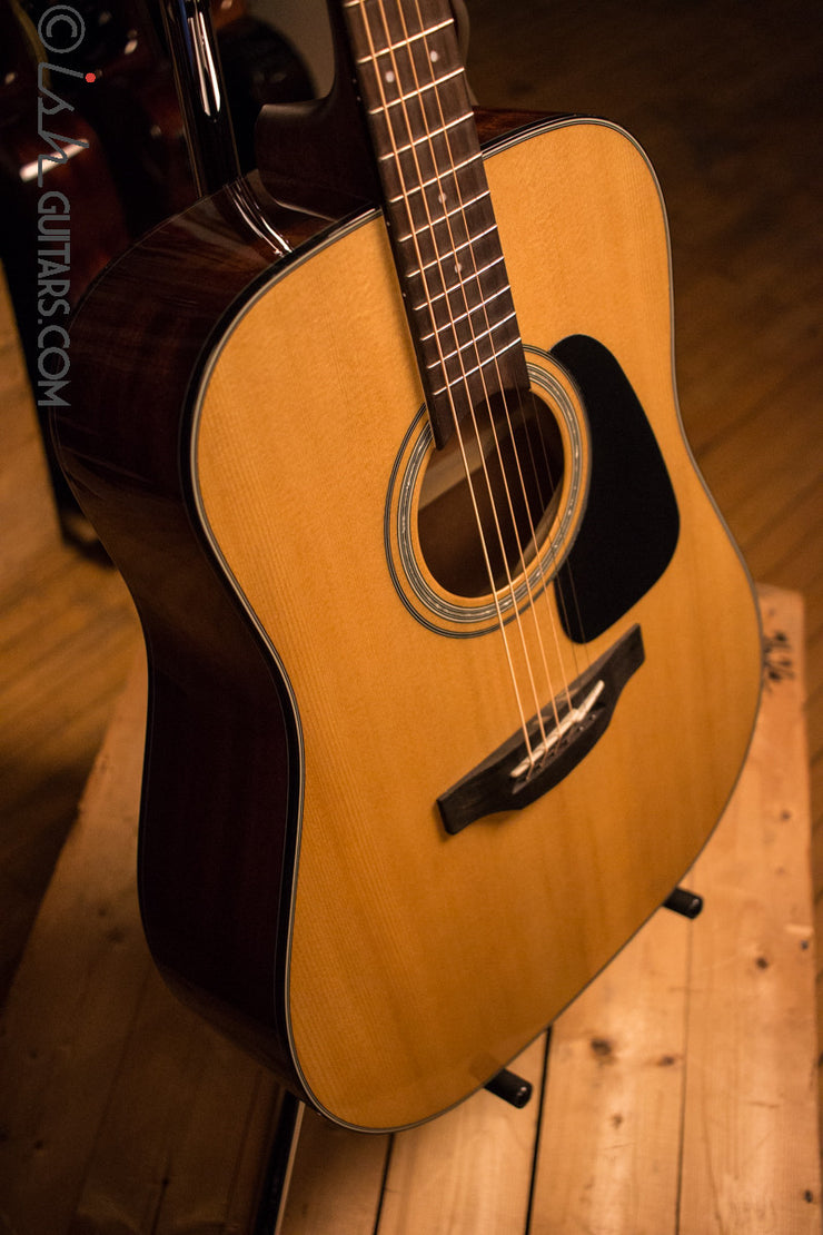 Takamine G-Series Acoustic Guitar GD30-NAT