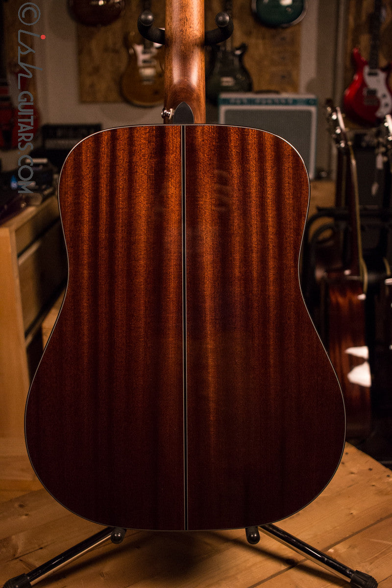 Takamine G-Series Acoustic Guitar GD30-NAT