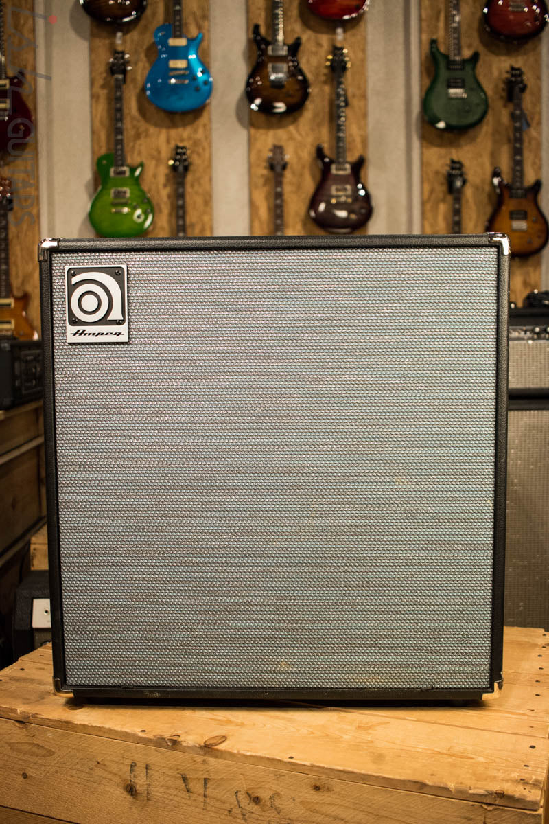 Ampeg SVT-212AV Bass Cabinet