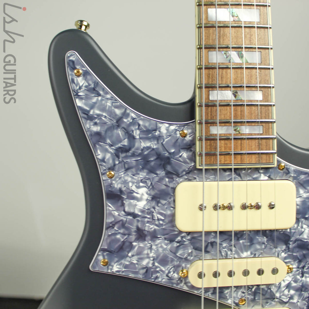 D’Angelico Deluxe Bob Weir Bedford Matte Stone