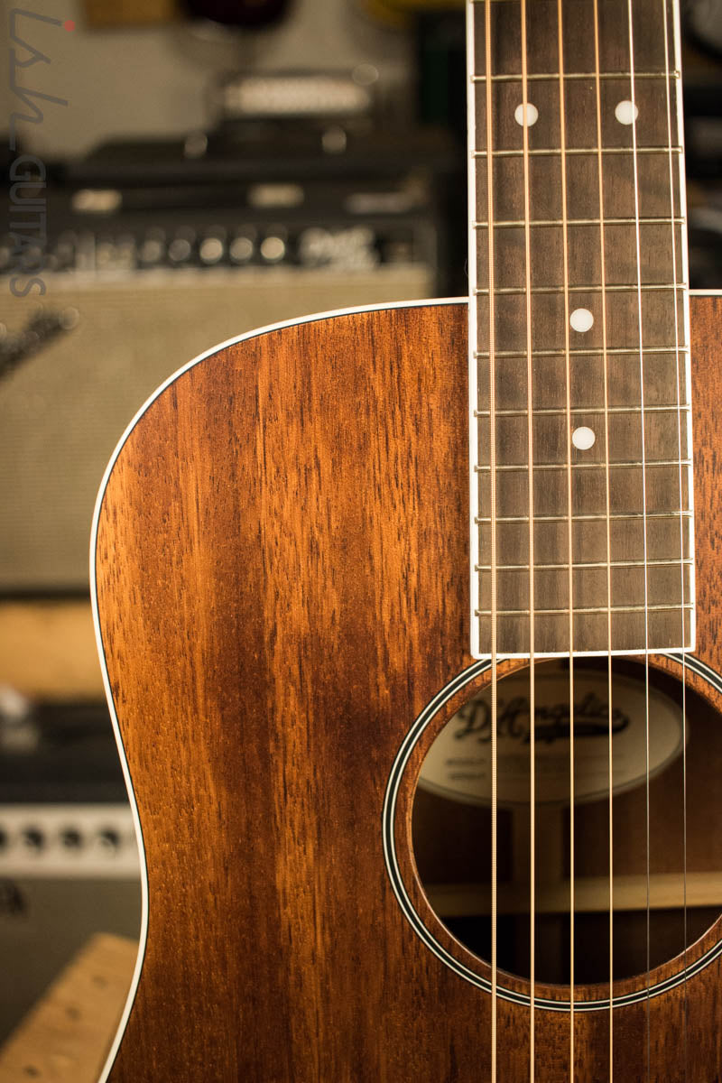 D’Angelico Premier Niagara Acoustic Guitar Natural Mahogany Finish