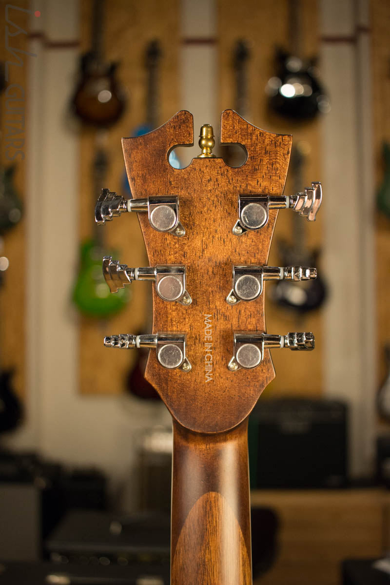 D’Angelico Premier Niagara Acoustic Guitar Natural Mahogany Finish