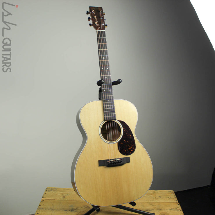 Martin 000-13E Road Series Acoustic Guitar