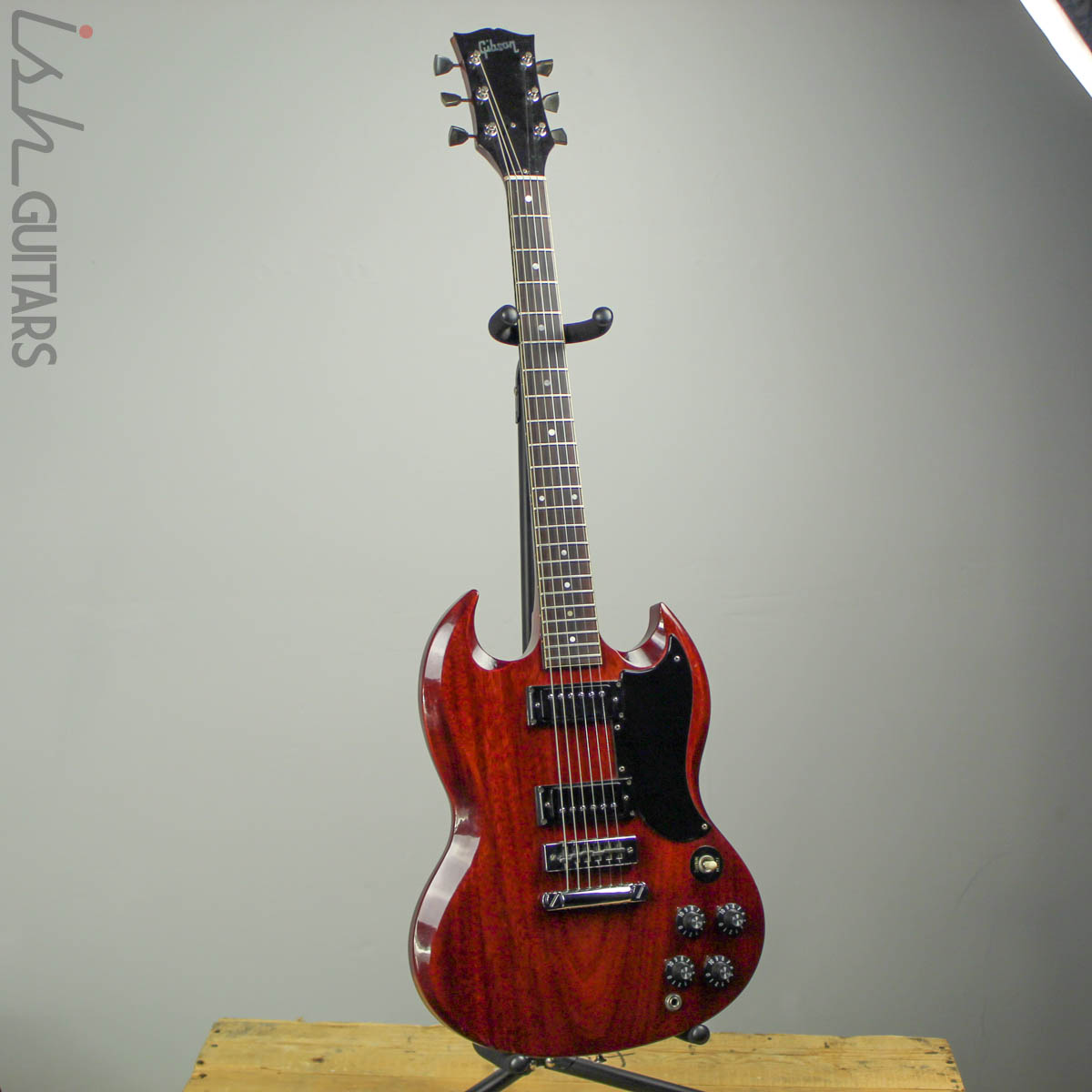 1972 Gibson SG Deluxe Cherry w/ OHSC (DEMO VIDEO) – Ish Guitars