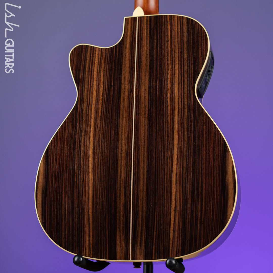 Alvarez Yairi FY70CE Standard Folk Cutaway Natural B-Stock