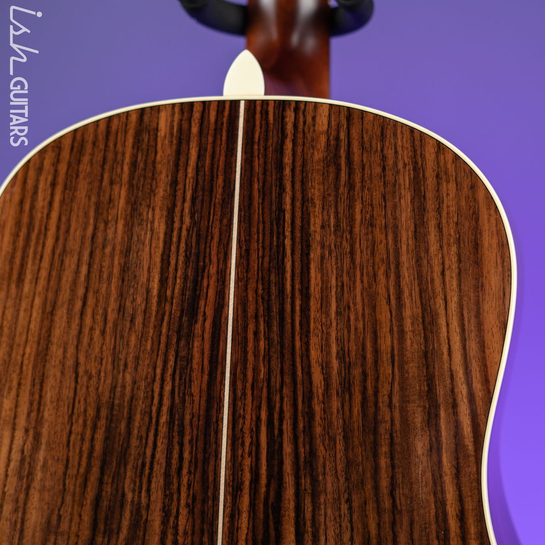Alvarez Yairi Masterworks DYMR70SB Dreadnought Slope Shoulder Sunburst