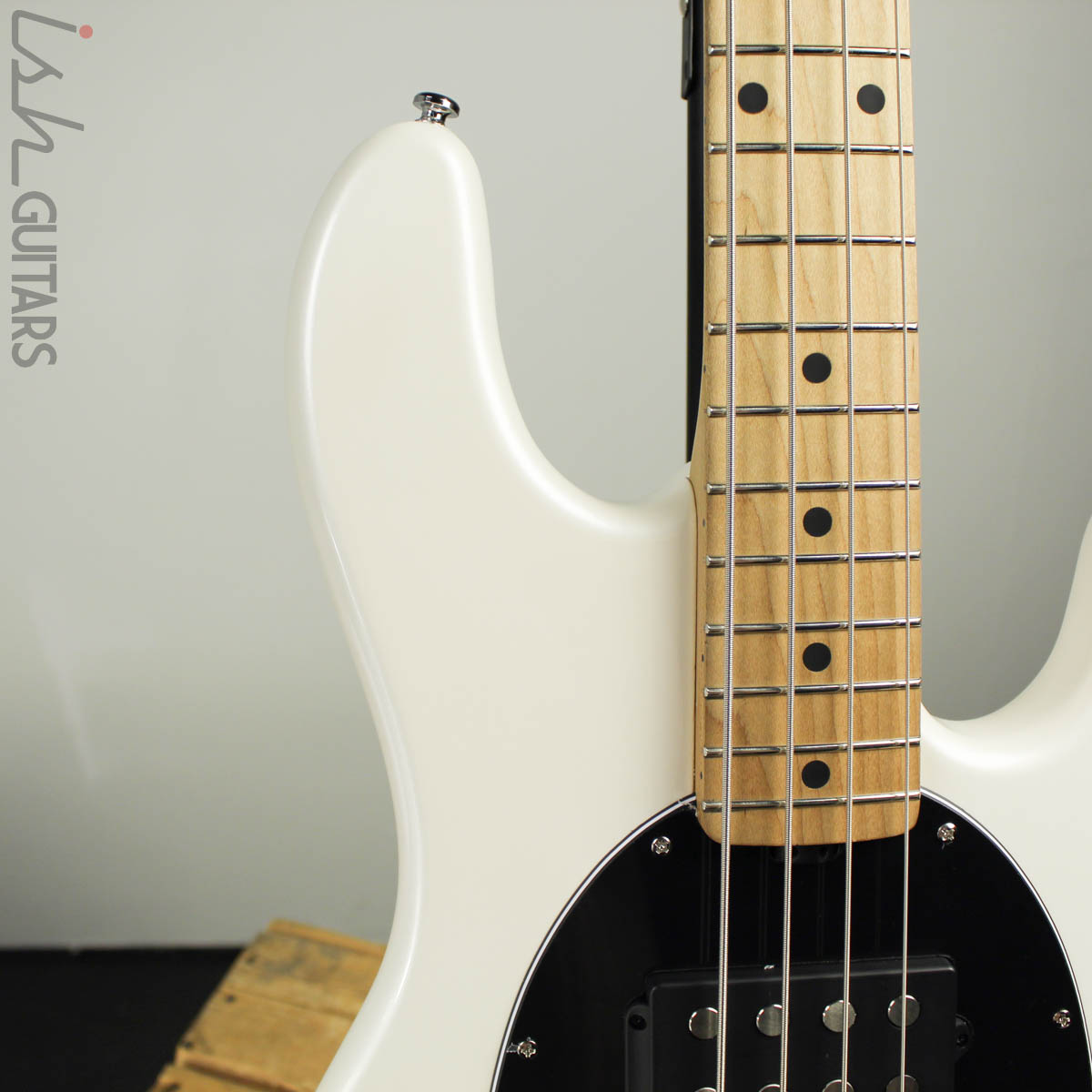 Sterling by Music Man StingRay Ray34HH Pearl White – Ish Guitars