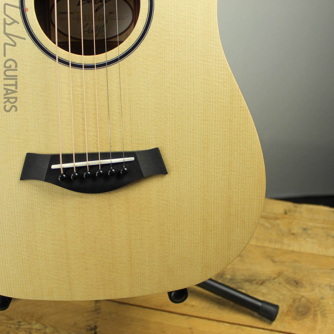 Taylor BT1 Baby Taylor Walnut