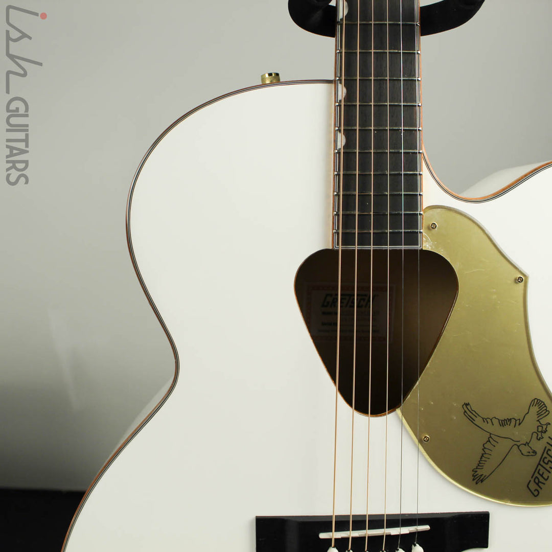 Gretsch G5022CWFE Rancher Falcon Jumbo Electric Acoustic White