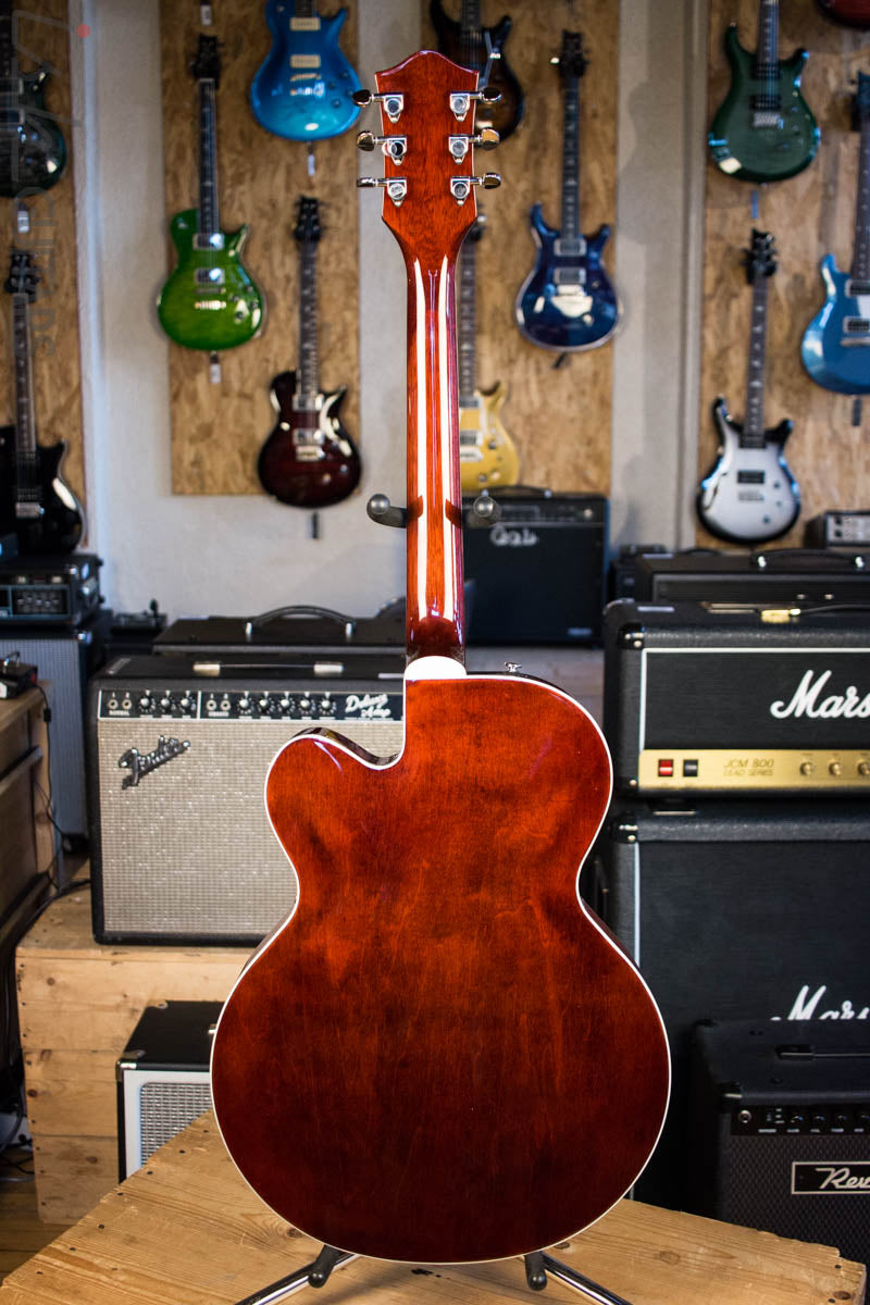 Gretsch G2420T Streamliner Single Cutaway Hollow Body Walnut Stain