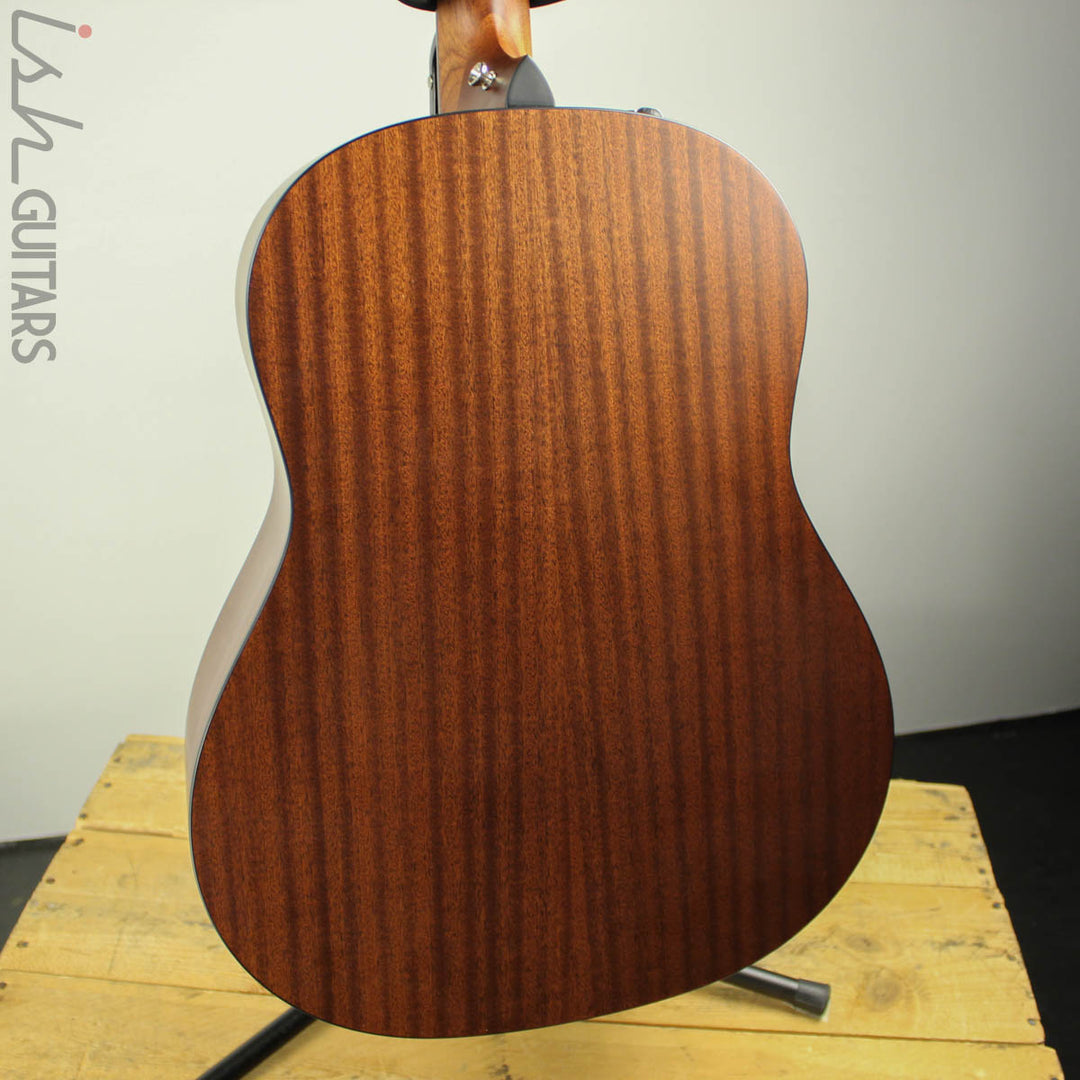 2019 Taylor 317e Grand Pacific Dreadnought Natural