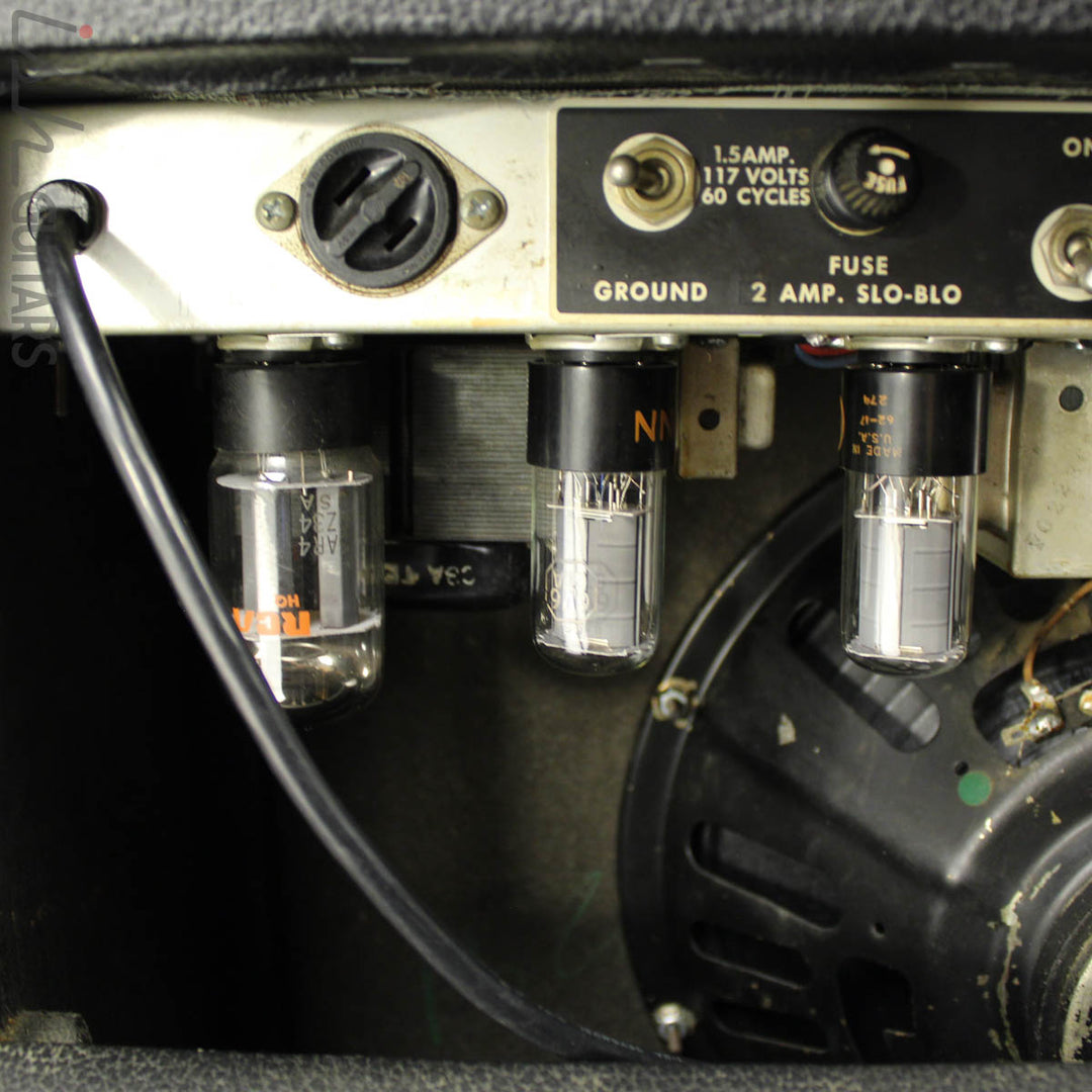 1968 Fender Deluxe Reverb "Drip Edge" w/ Footswitch