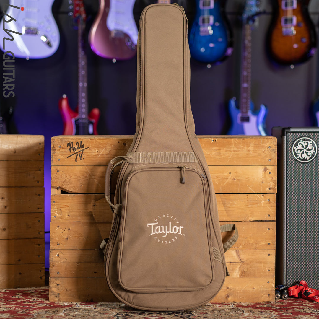 Taylor Academy 10 Natural Acoustic Guitar