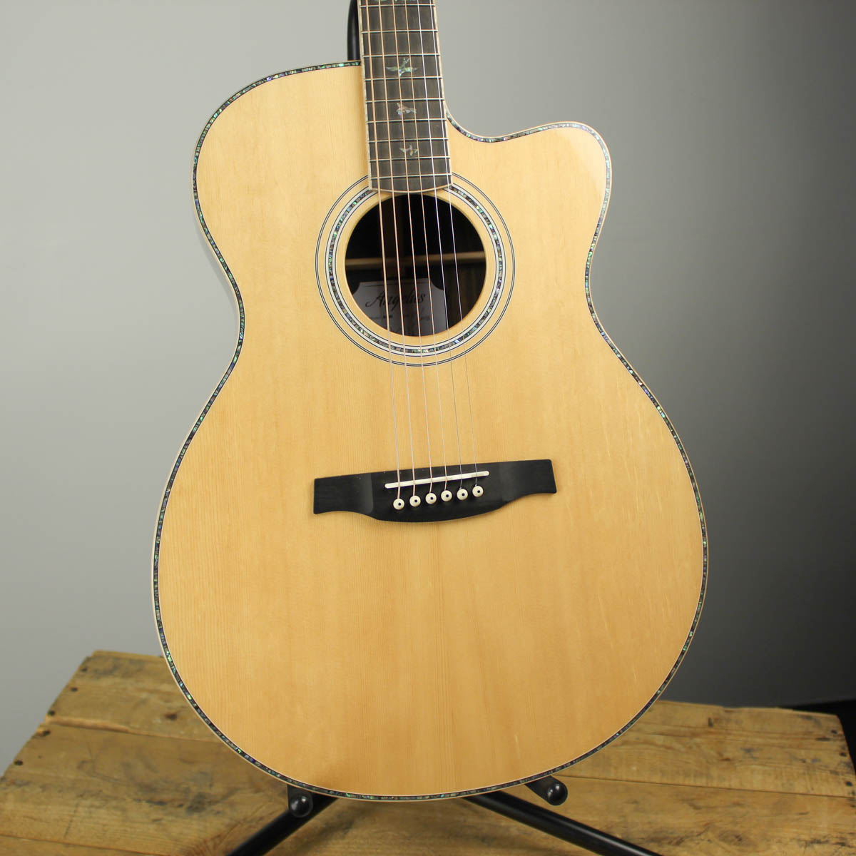 PRS SE Angelus A60E B-Stock – Ish Guitars