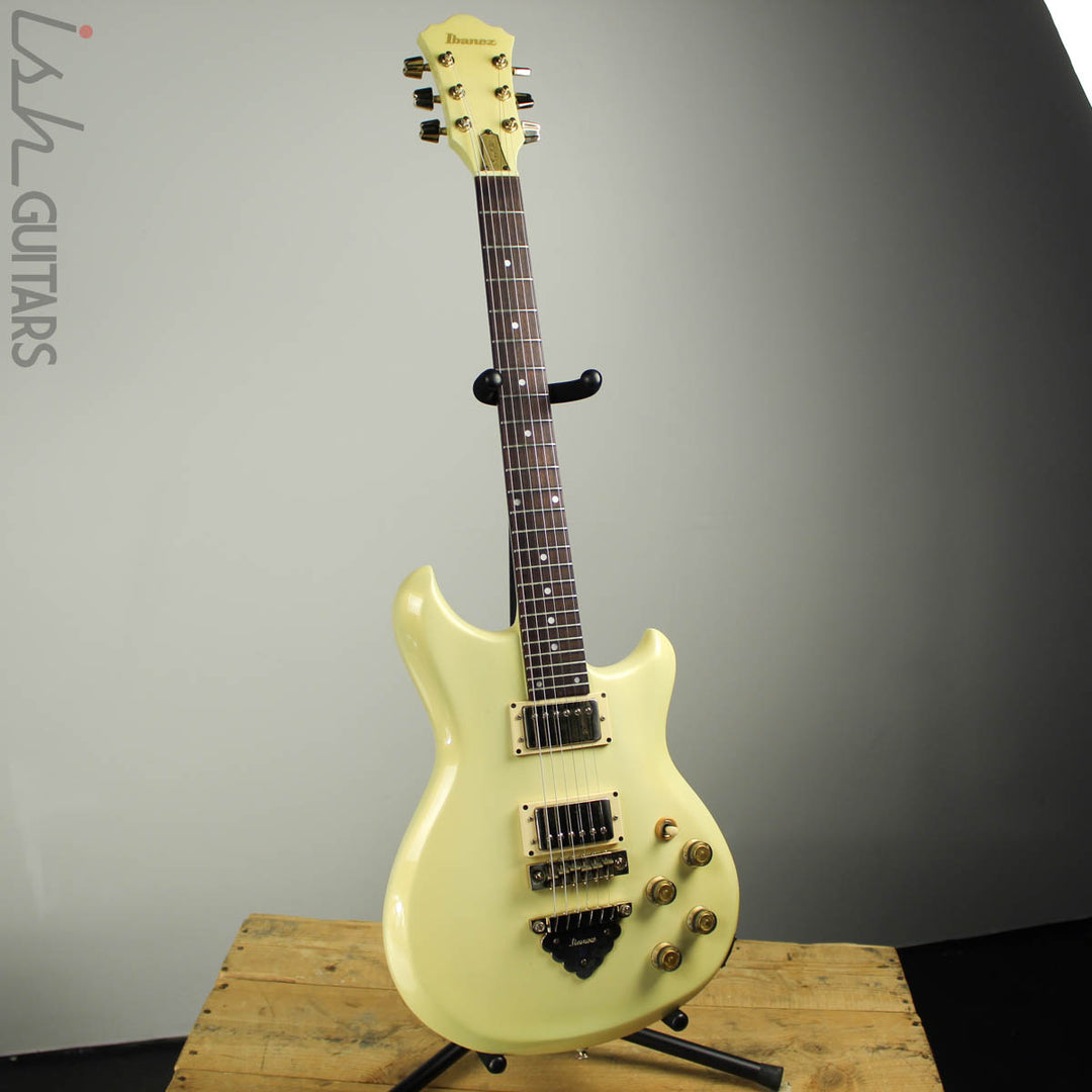 1982 Ibanez MC150 Musician Pearl White