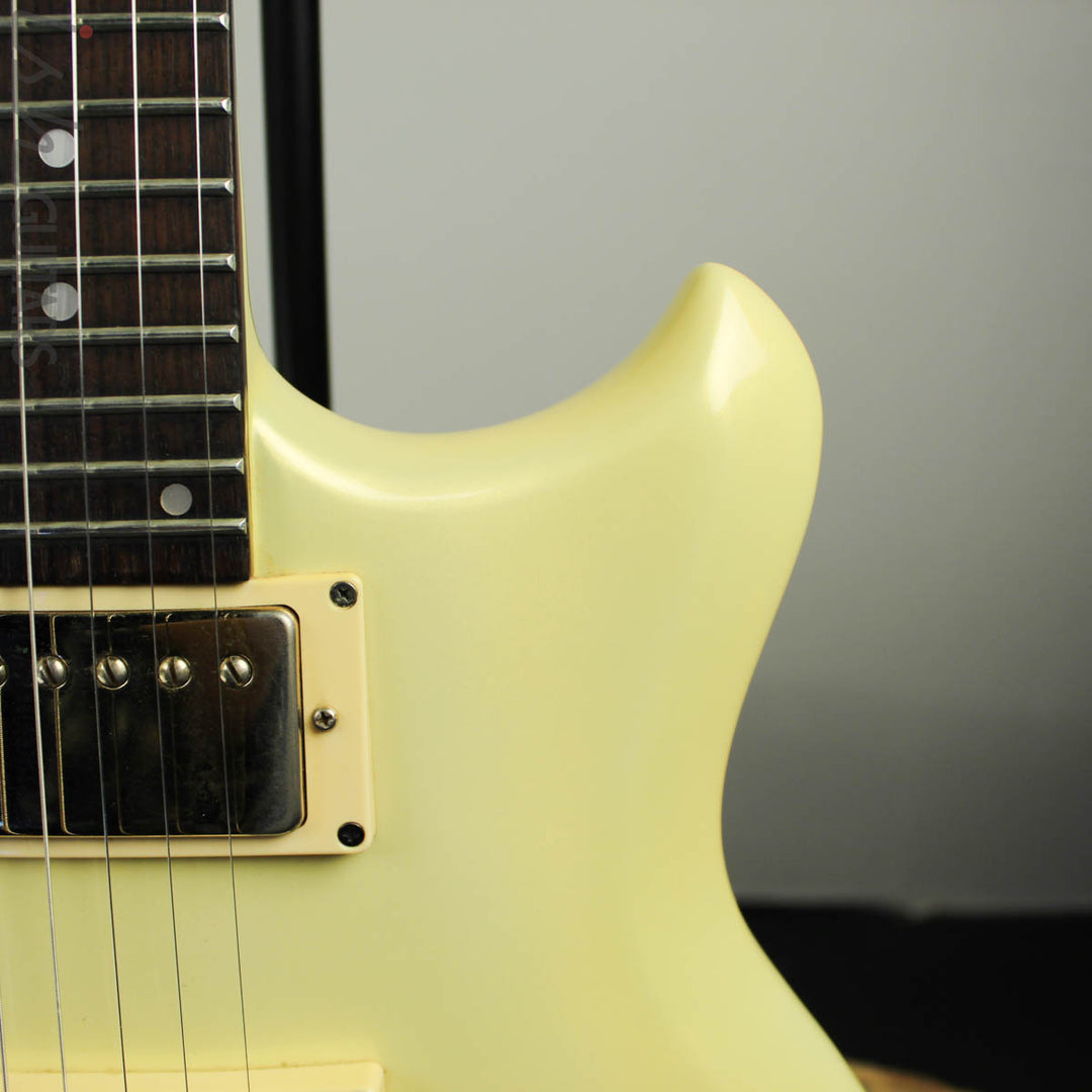 1982 Ibanez MC150 Musician Pearl White