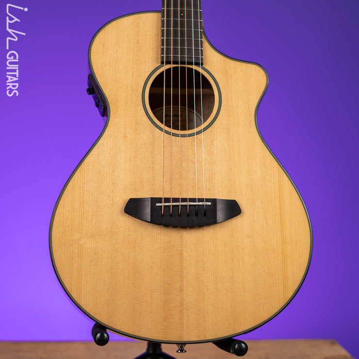 Breedlove Discovery Companion CE Acoustic-Electric Guitar Natural