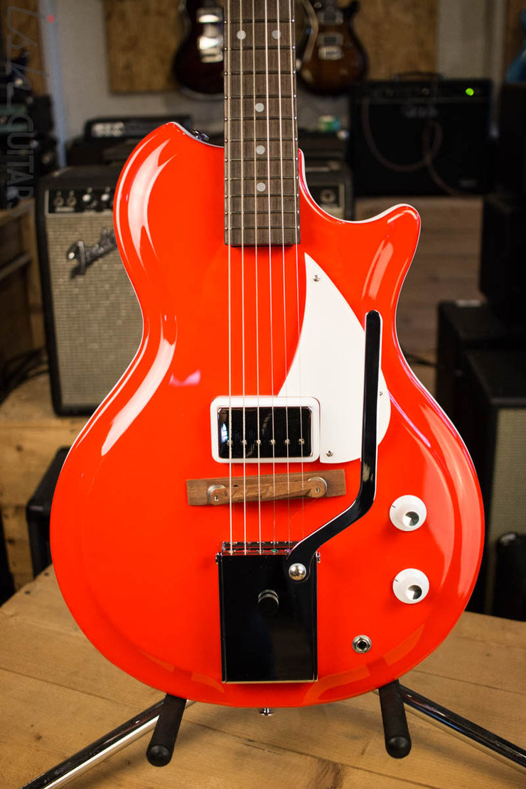 Supro 1572VPR Belmont Vibrato Single Pickup Americana Series Electric Guitar Poppy Red