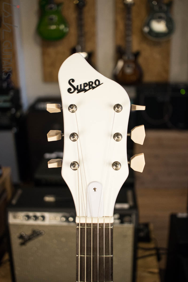 Supro 1572VPR Belmont Vibrato Single Pickup Americana Series Electric Guitar Poppy Red