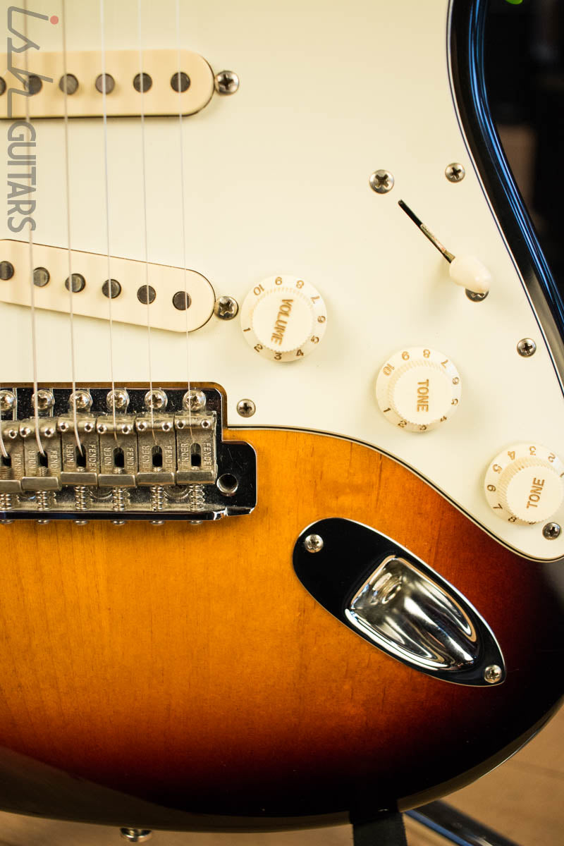 1996 Fender Custom Shop 1960 Stratocaster Three Tone Sunburst