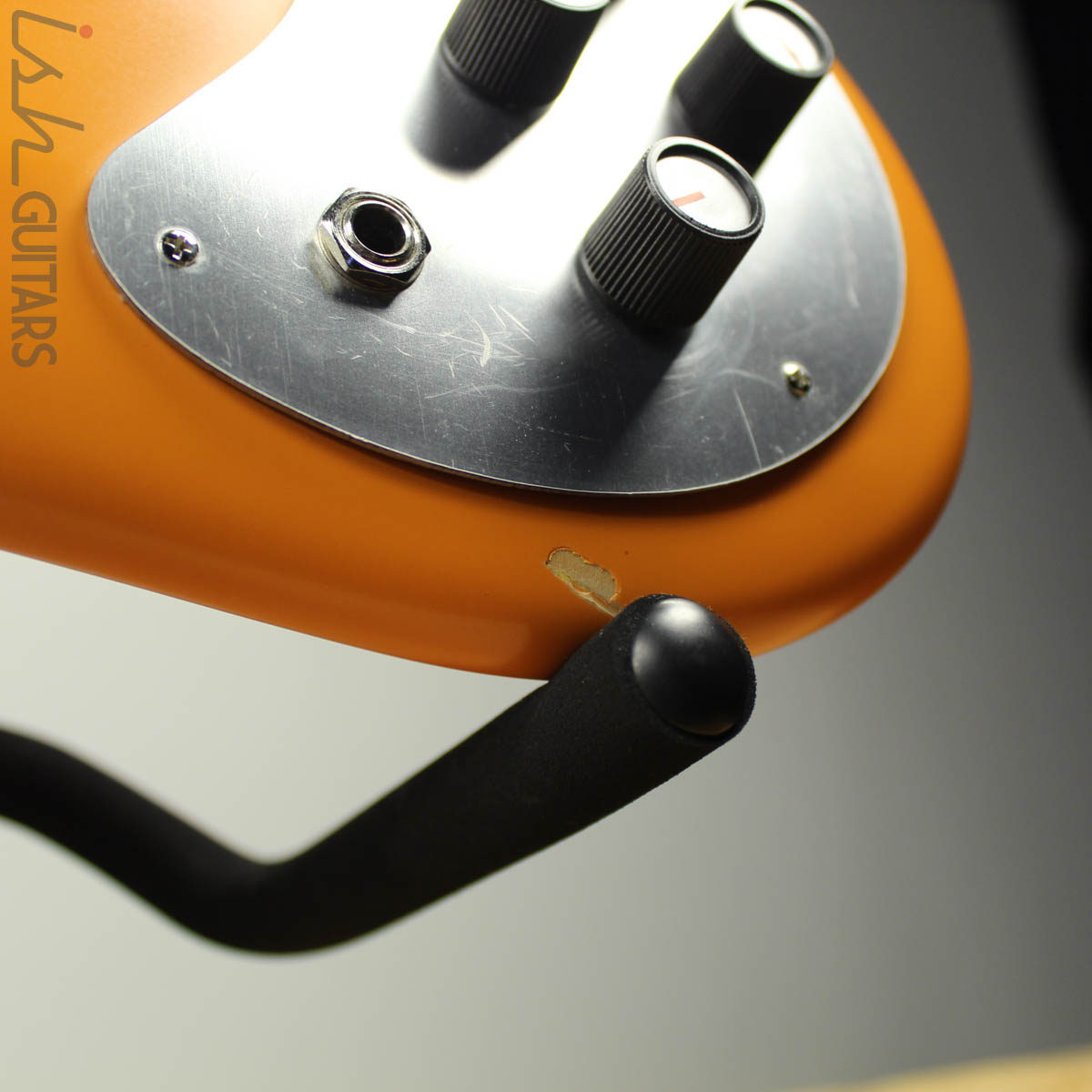 Danelectro Dead On '67 Tangerine Surf Orange – Ish Guitars