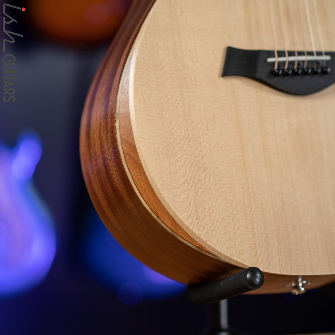 Taylor Academy 12e Acoustic Guitar Natural