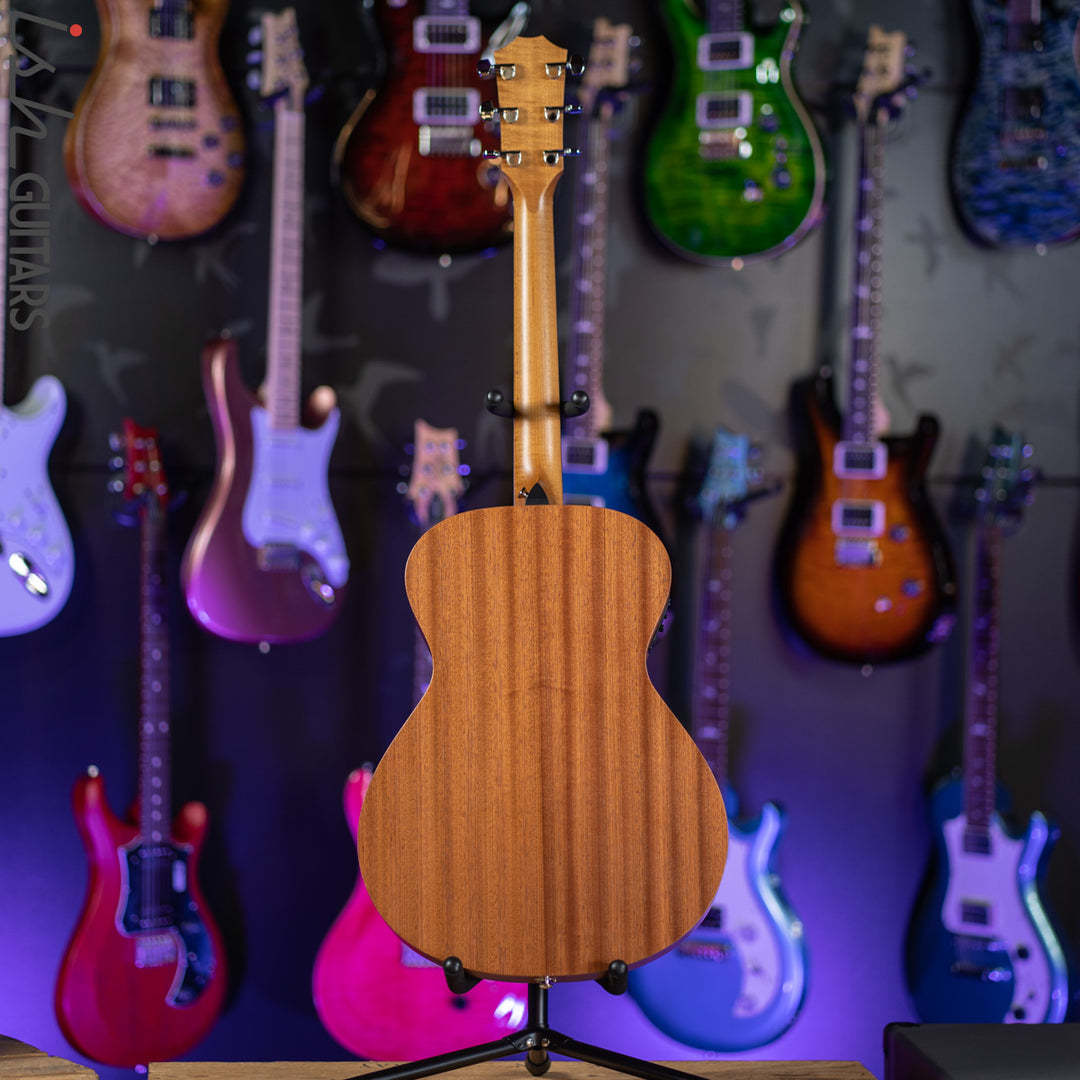 Taylor Academy 12e Acoustic Guitar Natural