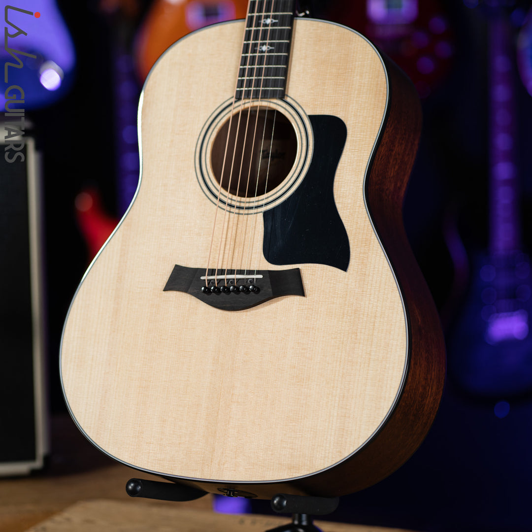 Taylor 317e Grand Pacific V-Class Natural