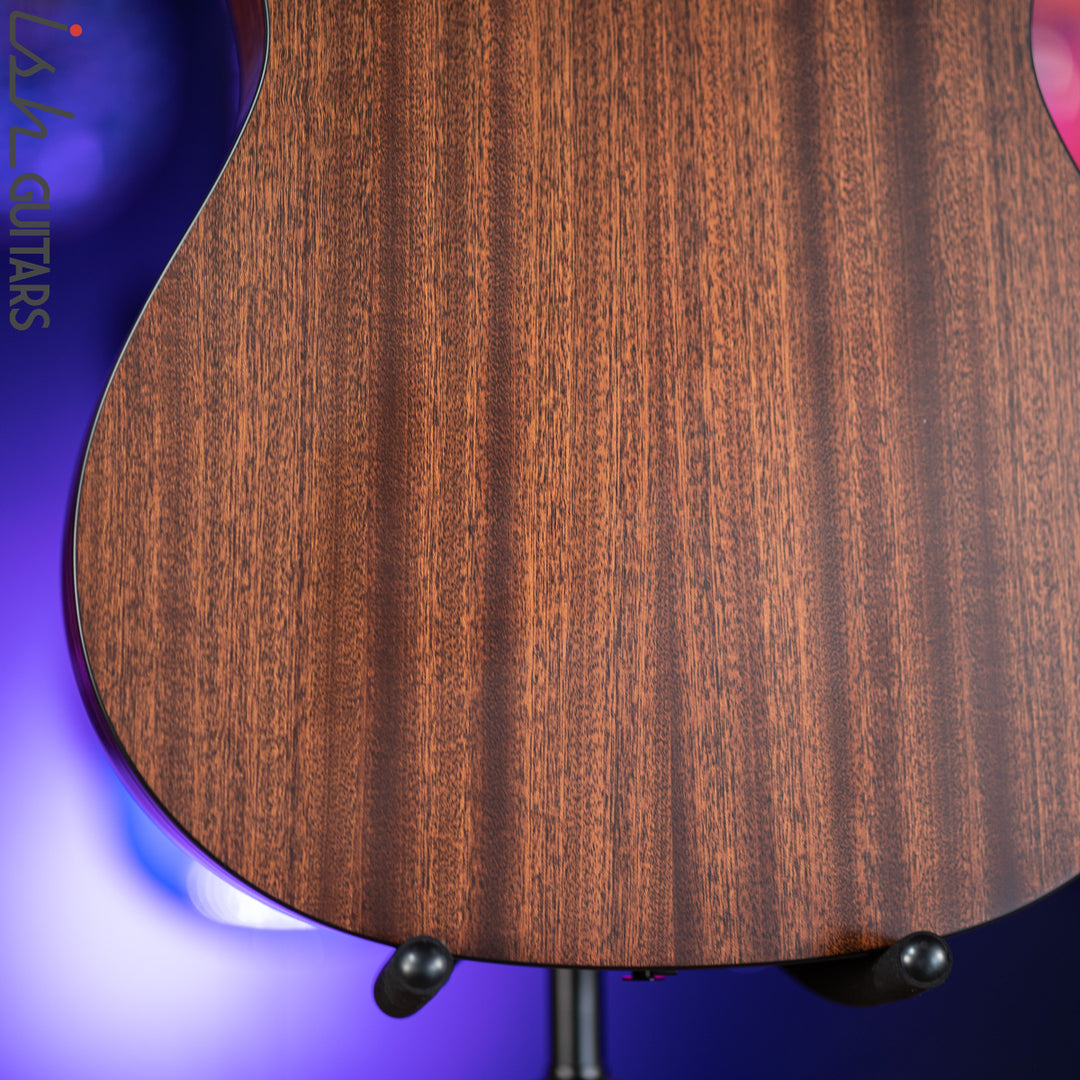 Taylor 317e Grand Pacific V-Class Natural