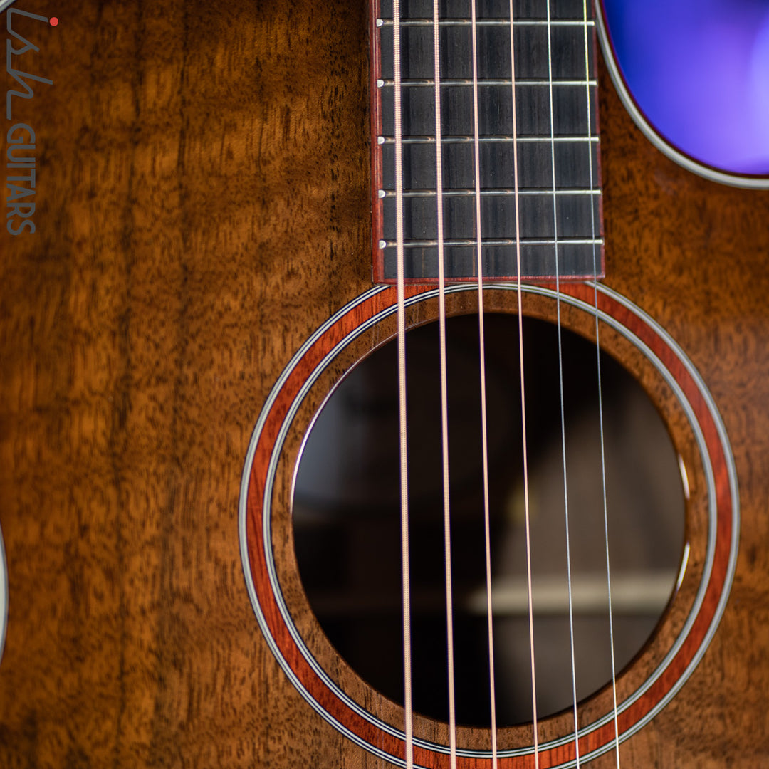 2019 Taylor Custom Grand Symphony Catch Walnut Bloodwood
