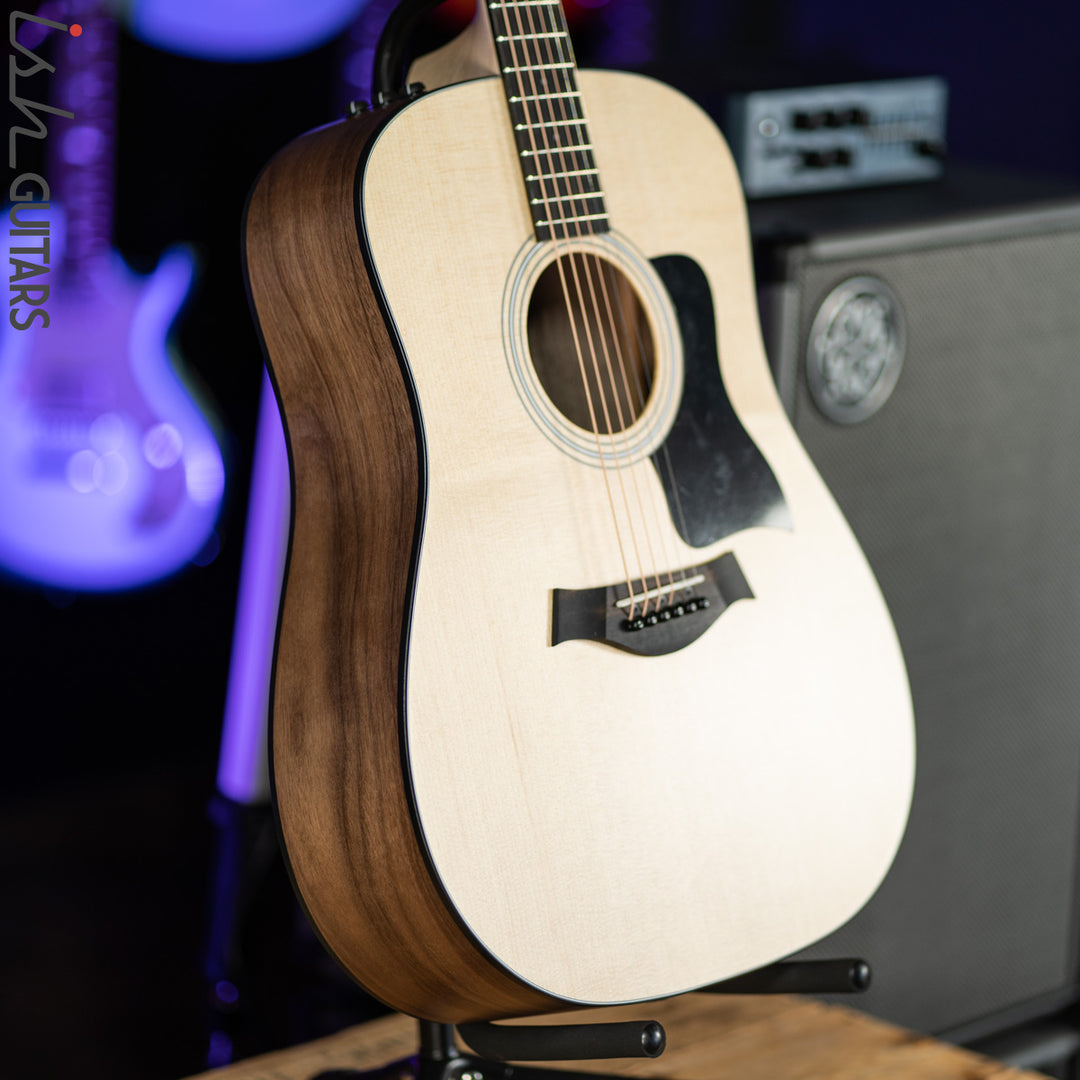 2021 Taylor 110e Dreadnought Natural Sitka