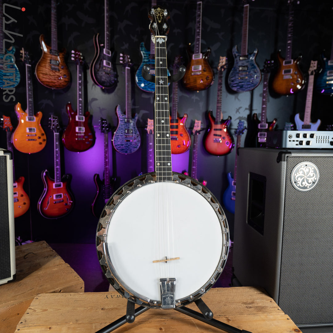 1925 Vega 28-Bracket Tenor Banjo