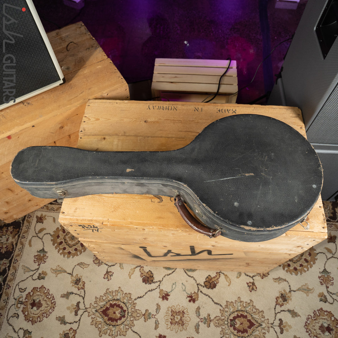 1925 Vega 28-Bracket Tenor Banjo