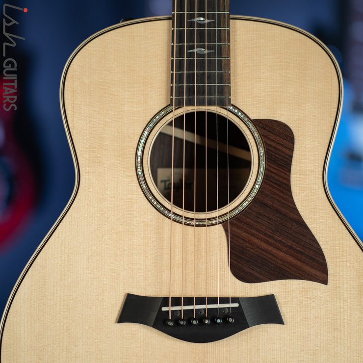 Taylor GT 811e Acoustic Electric Guitar Natural Gloss