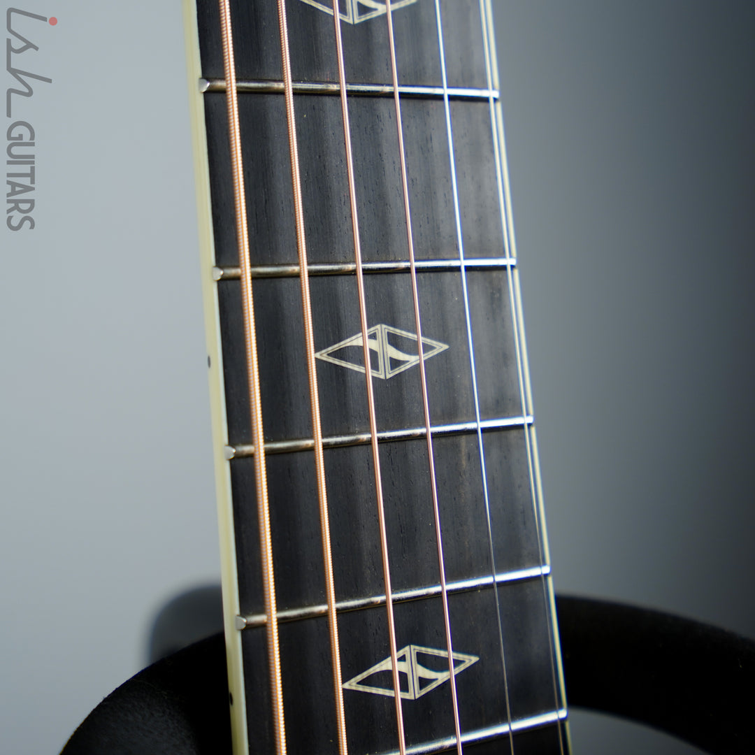 Taylor BTO Custom Shop Grand Concert 12 Fret Florentine Torrefied Spruce Myrtlewood