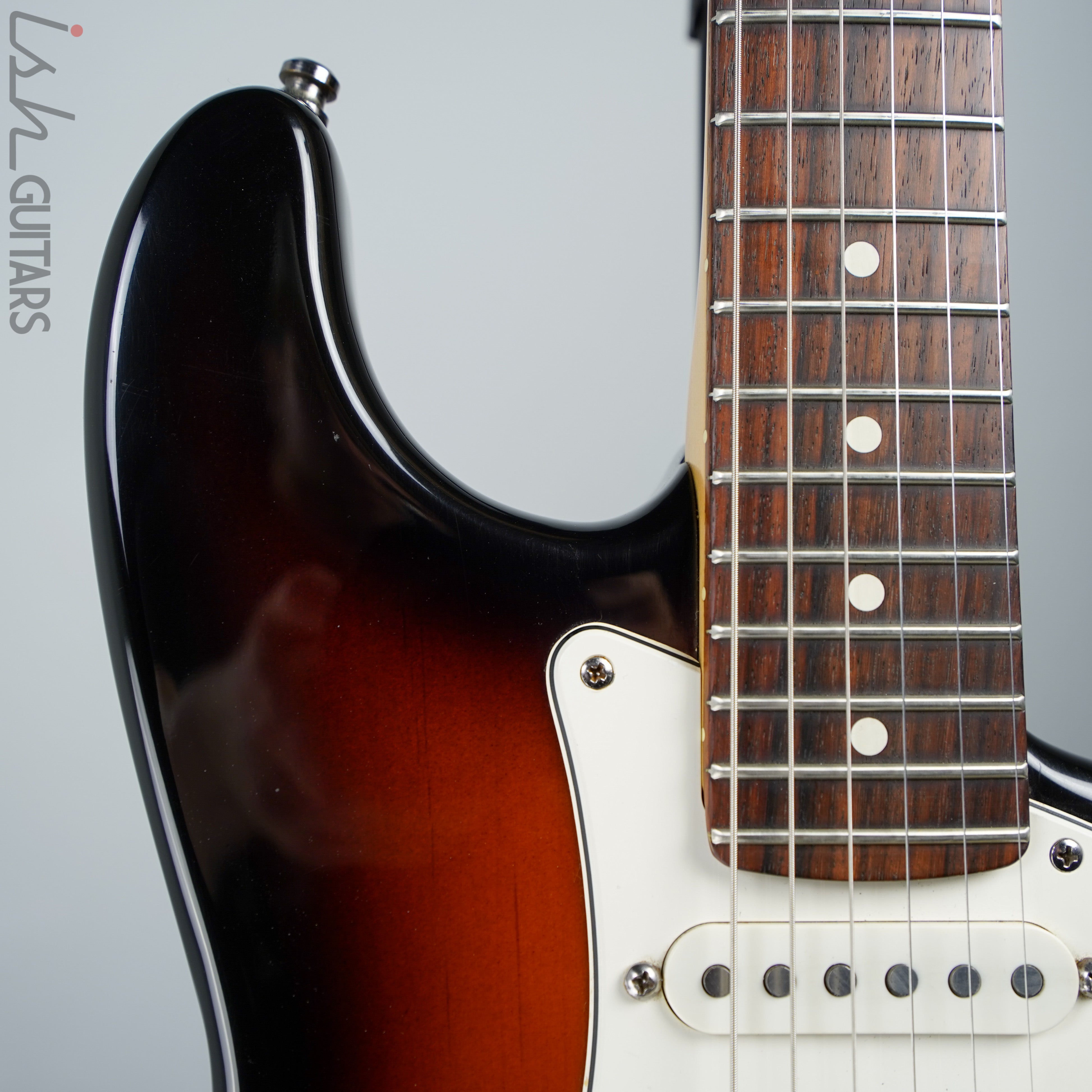 1996 Fender American Standard Stratocaster Sunburst – Ish Guitars