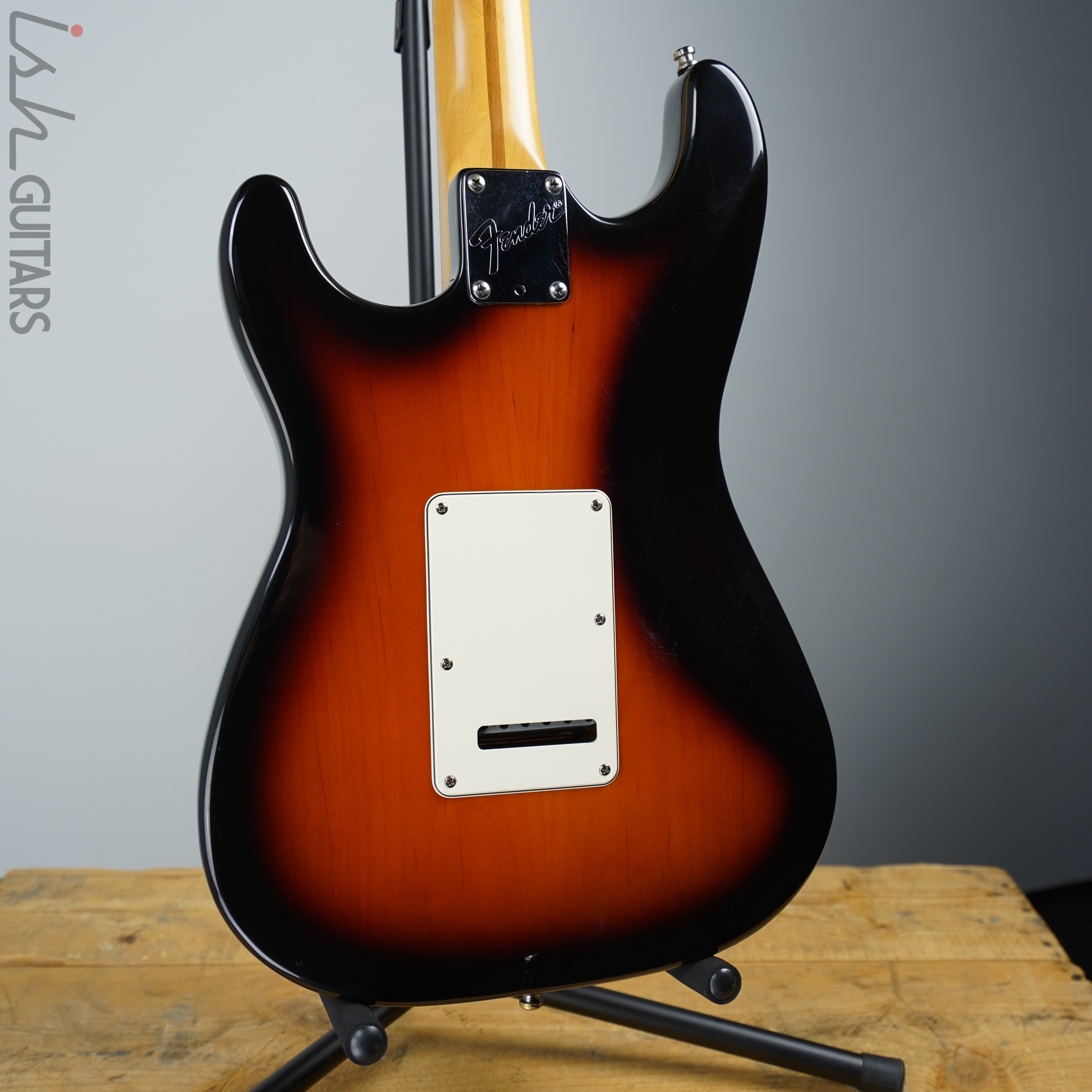 1996 Fender American Standard Stratocaster Sunburst – Ish Guitars