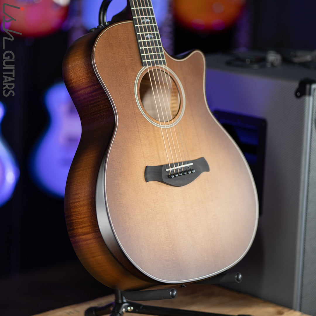 Taylor 614ce Builder’s Edition Wild Honey Burst