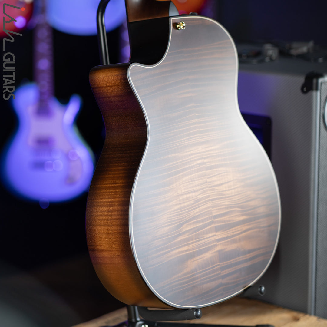 Taylor 614ce Builder’s Edition Wild Honey Burst