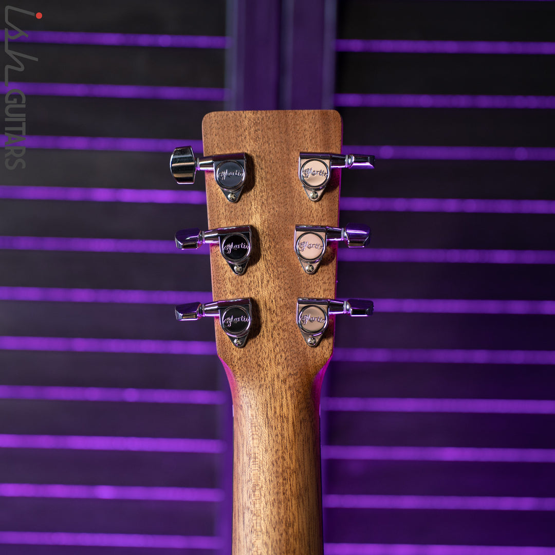 Martin 000 Jr-10 Acoustic Guitar Natural