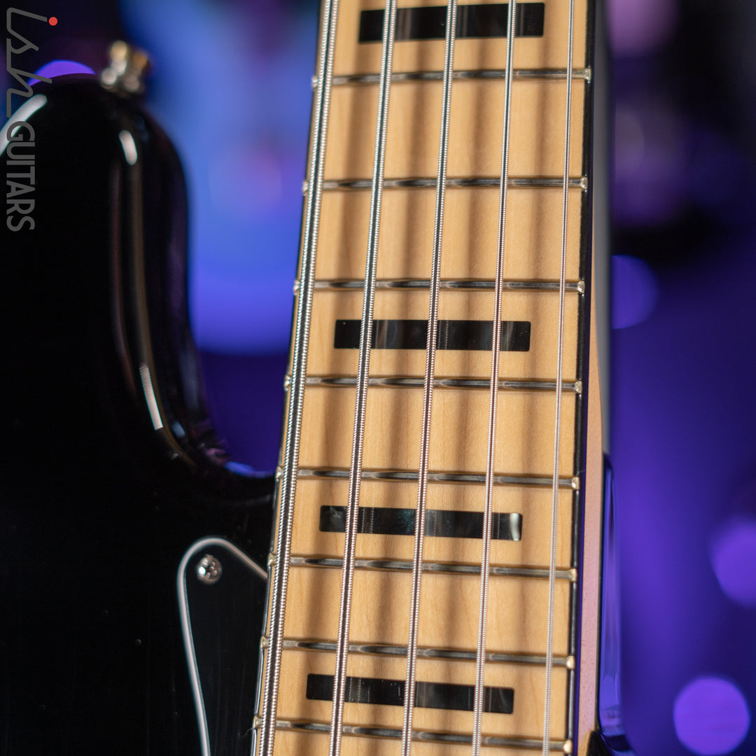 2015 Fender American Deluxe Jazz Bass Black