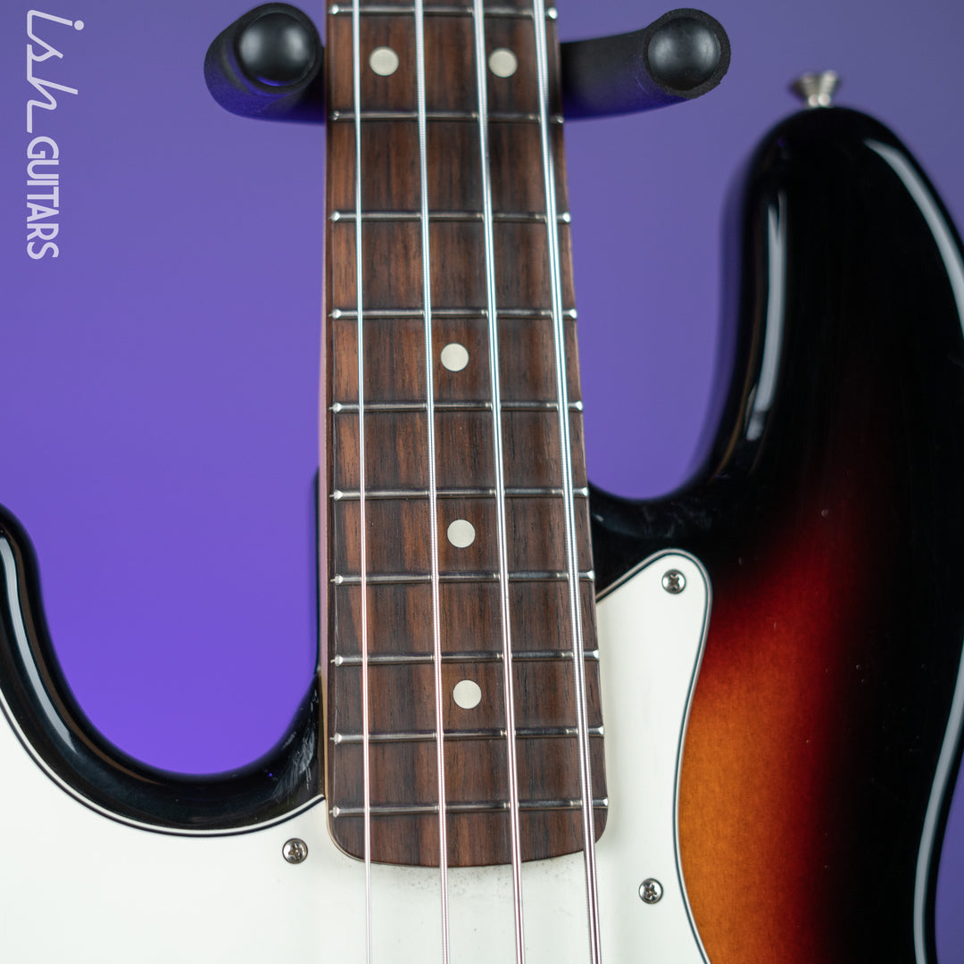 2017 Fender Lefty Player Jazz Bass Sunburst