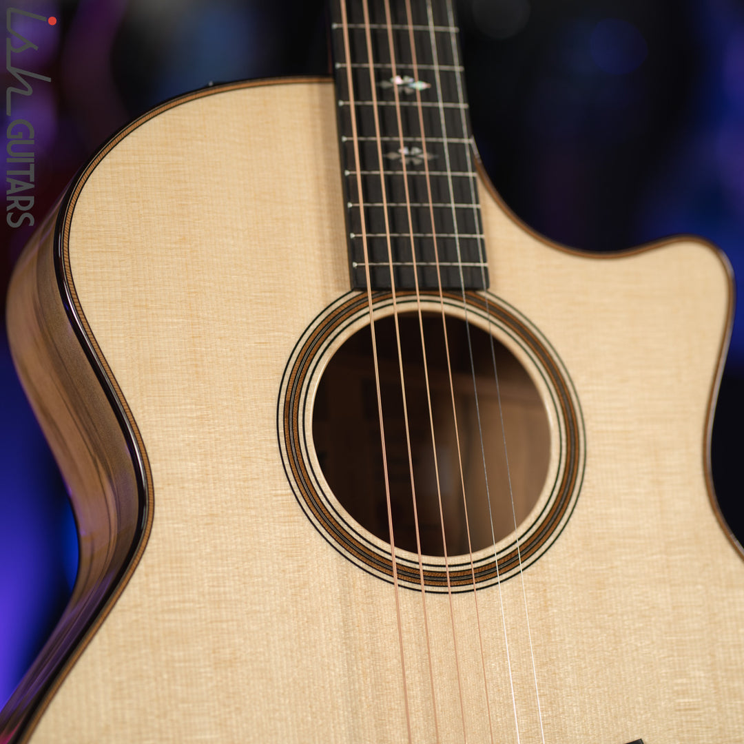 Taylor 714ce LTD V-Class Blackheart Sassafras Lutz Spruce Natural